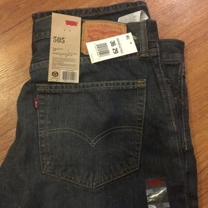 MEN’S Levi 505 Relaxed 36 29